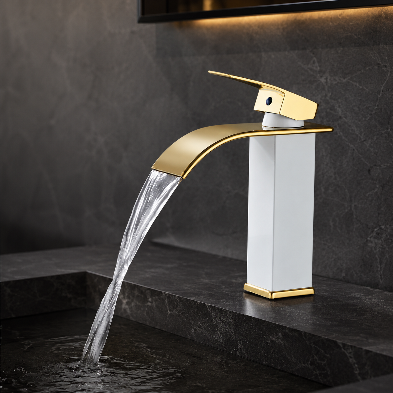 Baterie Baie Cascada, Design Premium, Jet Tip Cascada, Alb-Auriu
