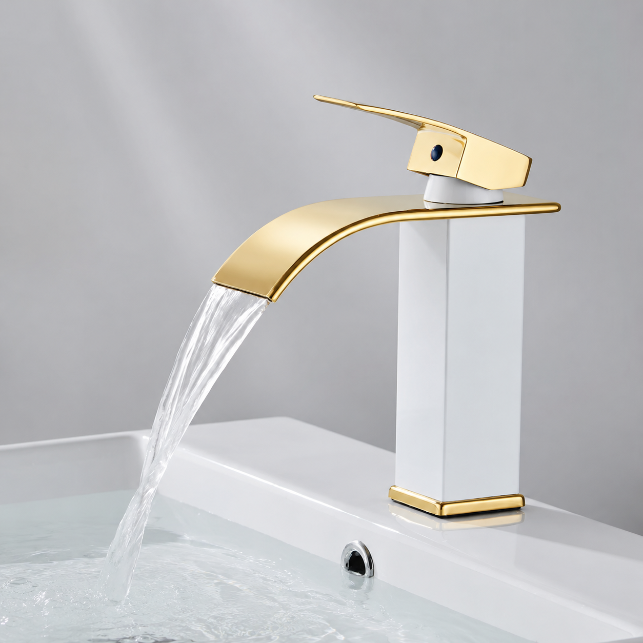 Baterie Baie Cascada, Design Premium, Jet Tip Cascada, Alb-Auriu